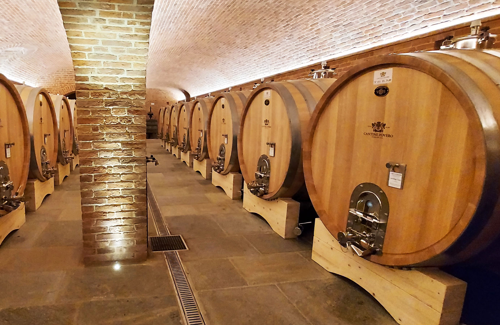 Veneta Botti | referenze - Cantine Povero